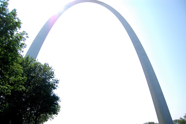 [27May arch[2].jpg]
