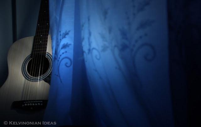 Random Shots | Photo by: Kelvin Servigon My guitar, taken at my room.