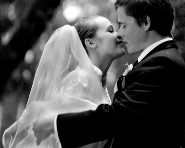 [AubrieAndTrevorWedding-130[2].jpg]