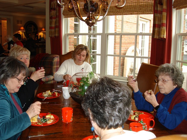 [icu christmas brunch dec 5 09 008[4].jpg]