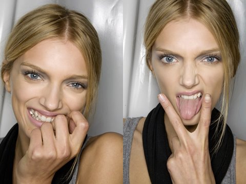 Lara Stone lara stone teeth. Lara Stone