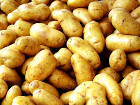 25 Foods Women Should Eat to Defy Aging Process anti aging food, potato