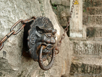 guilin, jingjiang princes' city, solitary beauty peak