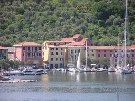 [le grazie4[4].jpg]