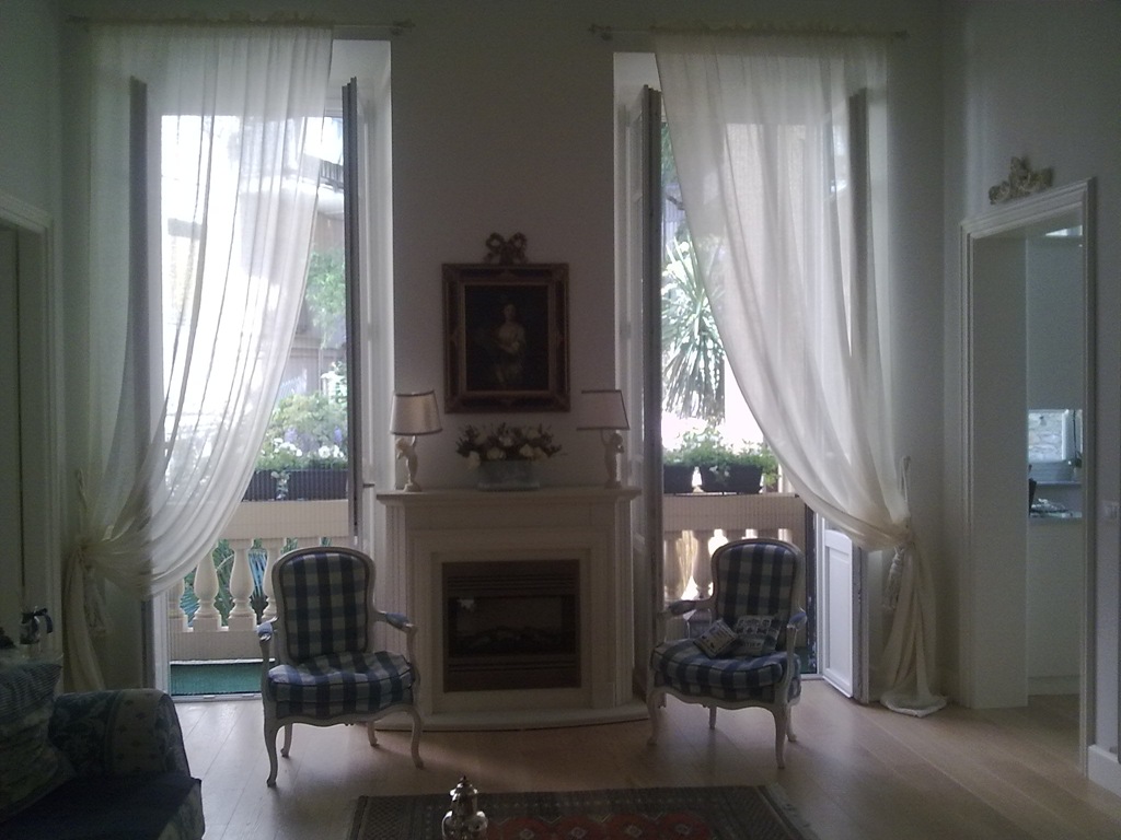 [Image0823(1)[6].jpg]