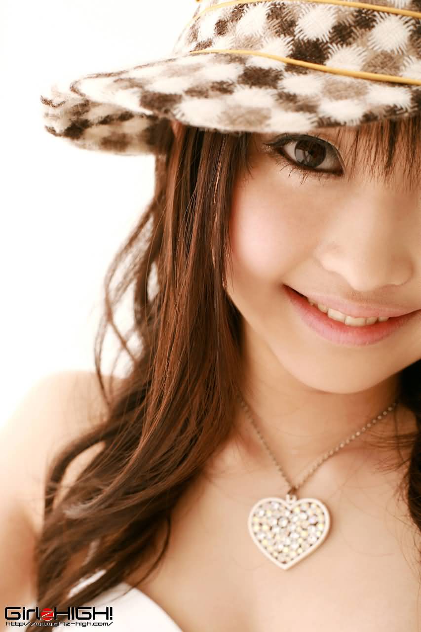 [gh_yoshiko-s096.jpg]