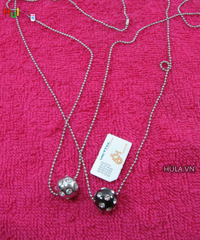 Mặt dây chuyền đôi