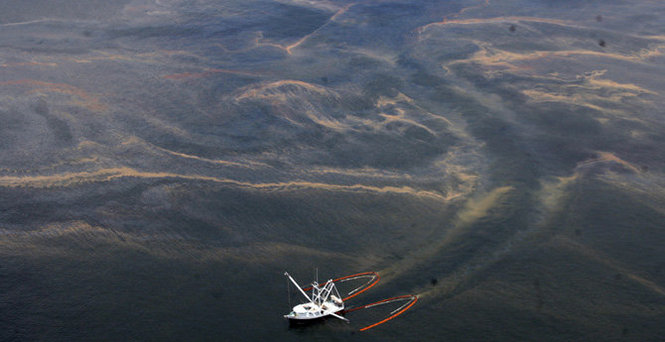 A shrimp boat drags skimmers through the oil slick in the Gulf Of Mexico Thursday, May 6, 2010. Added by John McCusker on May 6, 2010 at 4:03 PM. JOHN MCCUSKER / THE TIMES-PICAYUNE