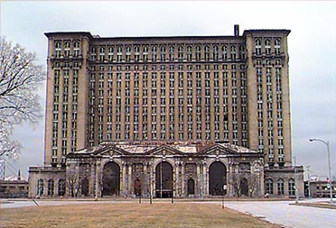 Gateway to immigrants and visitors to Detroit for decades, Michigan Central Railroad Station saw millions of people pass through its doors. Now a massive ruin of eerie proportions it houses a single visitor.