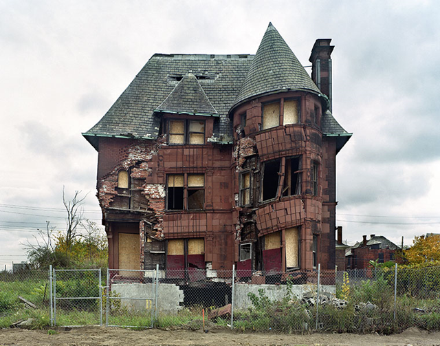 William Livingstone House, Detroit, from The Ruins of Detroit by Yves Marchand and Romain Meffre. marchandmeffre.com