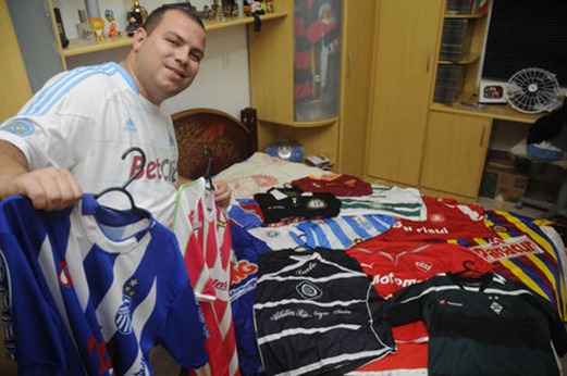 Continua muito difícil comprar camisas de clubes amazonenses Futebol-Futebol_Amazonense_ACRIMA20101219_0020_13%5B7%5D