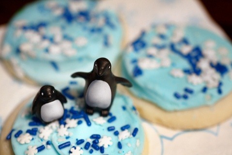 [cute-food-penguin-cookies-again[3].jpg]