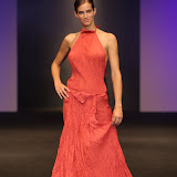 presentace nastavení 1 sec. LÉTO- NYMFY finále Top Styl Designer 2006 UNIVERSE VERSE UNI -střih bezezbytku - společenský oděv