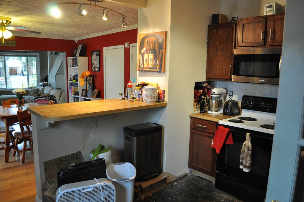 [kitchenislandfinished (1 of 1)[5].jpg]
