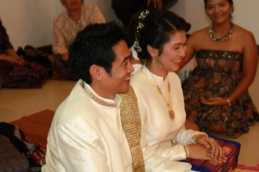 nuanjit wedding day