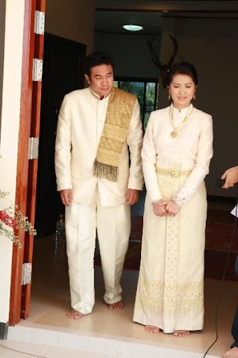 nuanjit wedding day