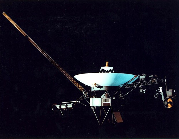 [Voyager_probe[1][2].jpg]