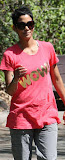 Halle Berry - WOW crew neck tee