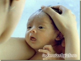Mother and Baby Jhonson 2 Mother and Baby Jhonson 2