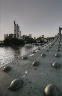 DSC01340_1_2_3_4_tonemapped.jpg