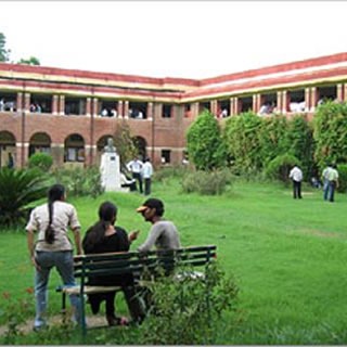 [delhi university admissions[2].jpg]
