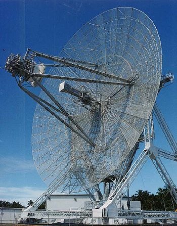 [350px-Radar_antenna[2].jpg]