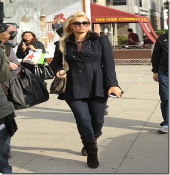 Paris Hilton Paris Hilton Mom Go Shopping Fp0HrwQcVqBl