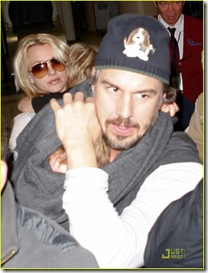 britney-spears-louisiana-to-los-angeles-07