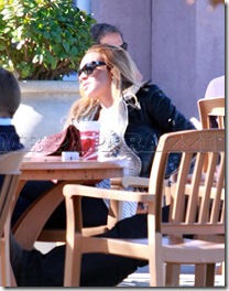 Lindsay Lohan-pics1211-blogbritneyspears5