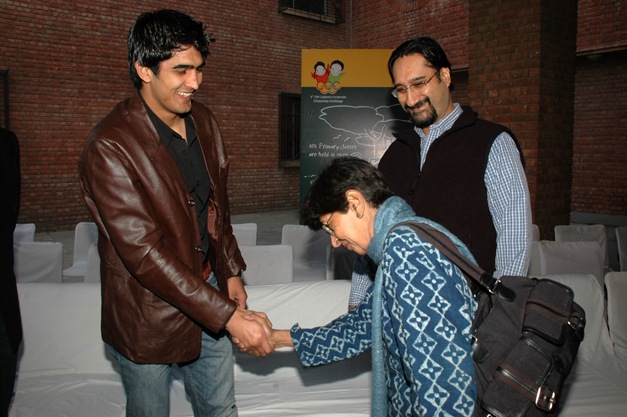 [Bondana Dutta, Vijendra Singh & Jaswinder S Ahuja1[3].jpg]