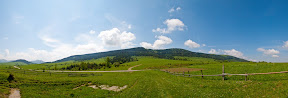 2010 05 23 12 45 08 IMG 5556%20Panorama 22 24 травня 2010. Деревяні храми Львівщини та Карпати