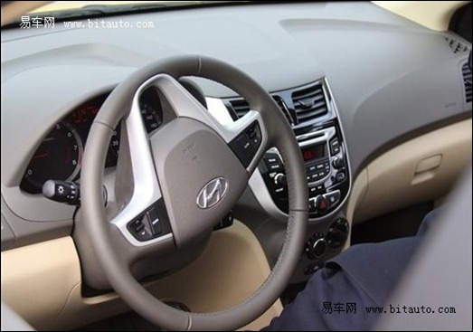 Novo Hyundai Verna hatch