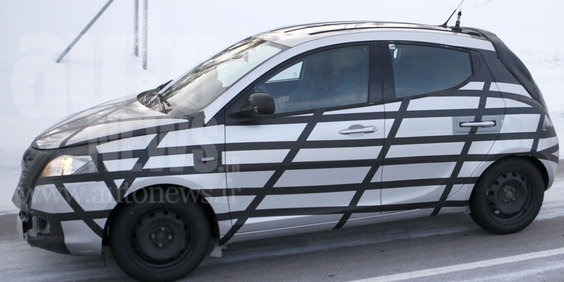 [Lancia-Ypsilon-003_headerphoto[6].jpg]