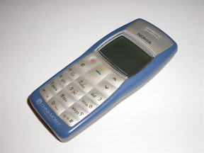 Nokia 1100 Angle