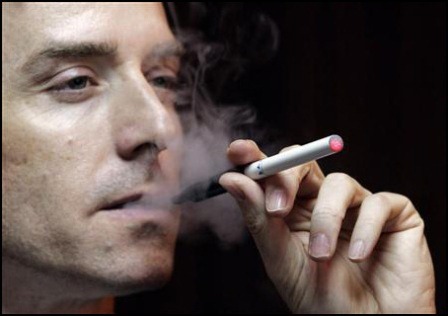 [cara-memegang-rokok[3].jpg]