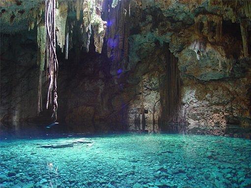 10 incredible underground lakes and rivers 9 10 Incredible Underground Lakes and Rivers
