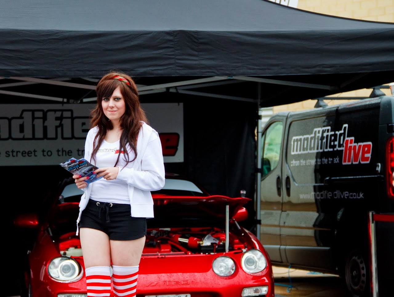 NC does these car things. And ladies. - rawr - 98_model