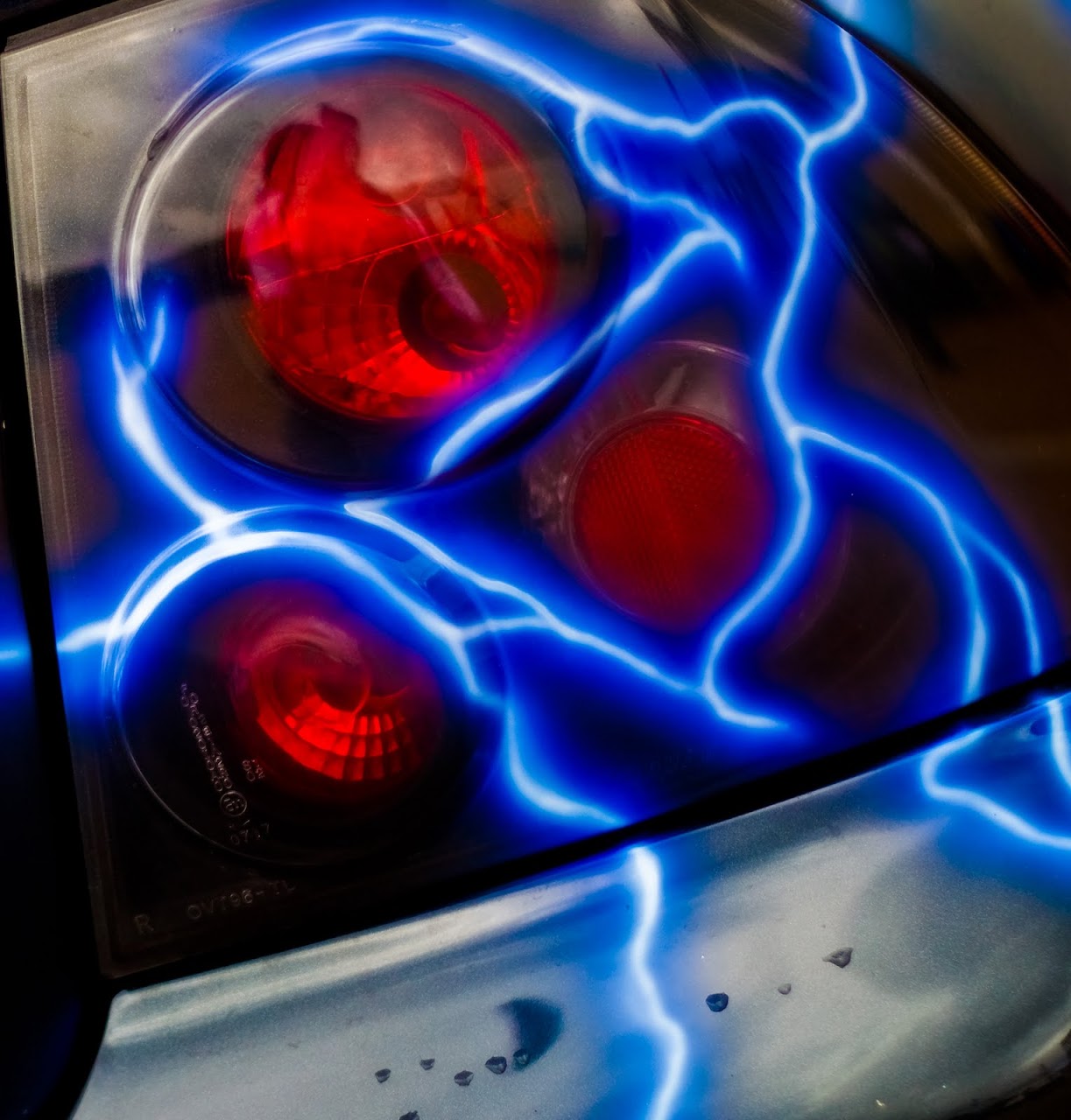 NC does these car things. And ladies. - shifts like lightning - 138a_Sub_lights
