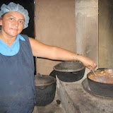 María Auxiliadora cooking lunch