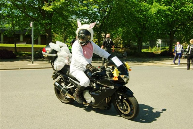 [Bike Wise Easter Egg Run 2011-91[4].jpg]