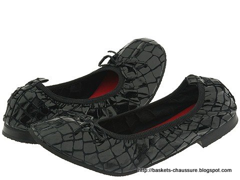 Baskets chaussure:chaussure-561343