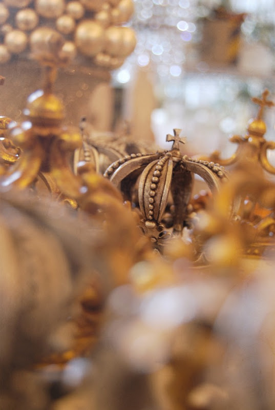 crowns on counter