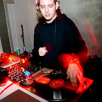 05.jpg