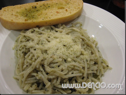 Spaghetti Pesto P105