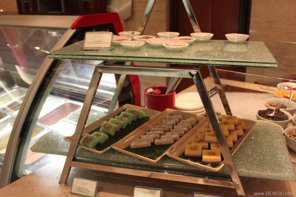 [EscoltaBuffet582.jpg]