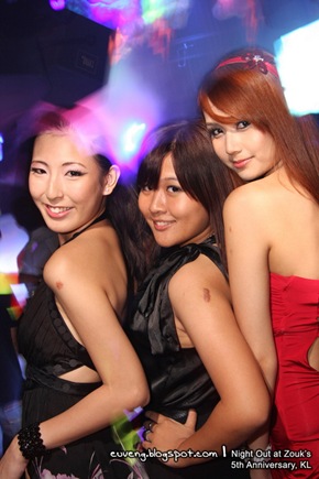[Zouk_5th_Anni09_116[4].jpg]
