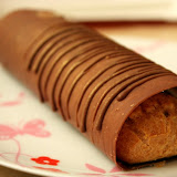 Eclair au café.

Belle présentation, mais léclair na rien de transcendant.