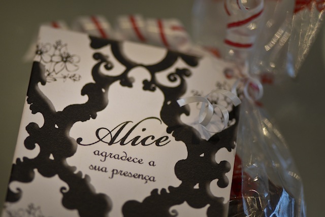 [Alice agradece[3].jpg]