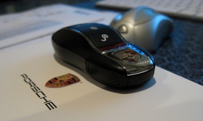 [Porshe USB drive 2[4].jpg]