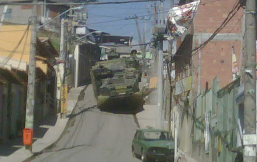 Fotos da guerra no RJ